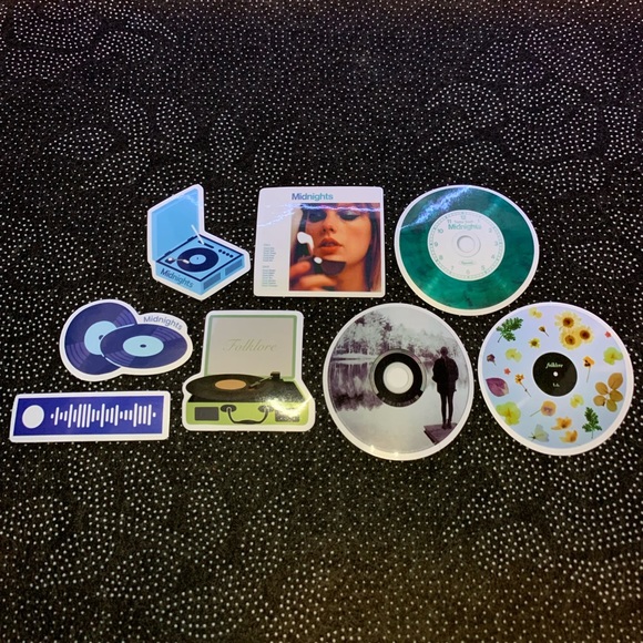 New - 8 Pack Taylor Swift Waterproof Vinyl Tumbler Stickers Midnights Folklore - Picture 1 of 16